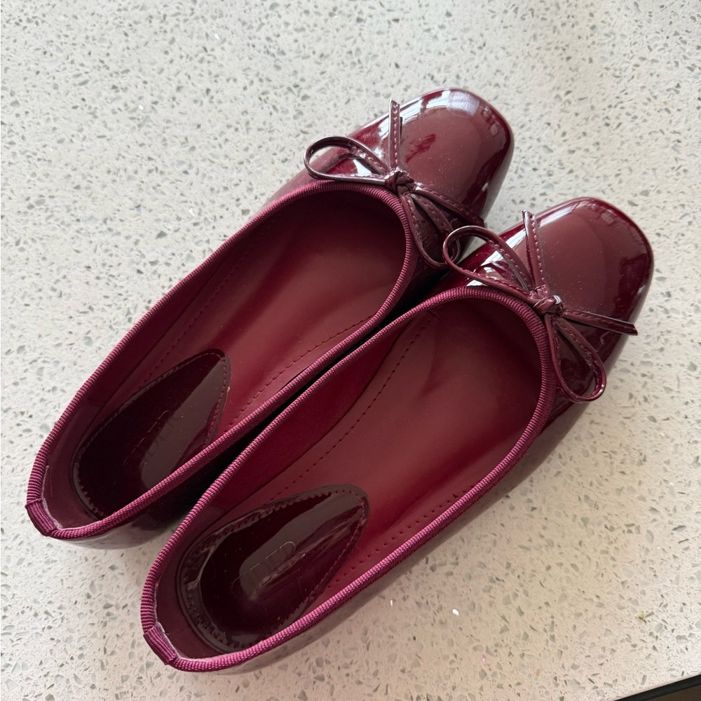 Elegant Burgundy Ballet Flats